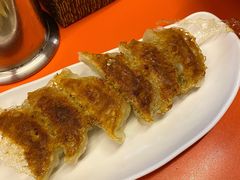 煎饺子-拉面莊夢語＆中华料理八椿