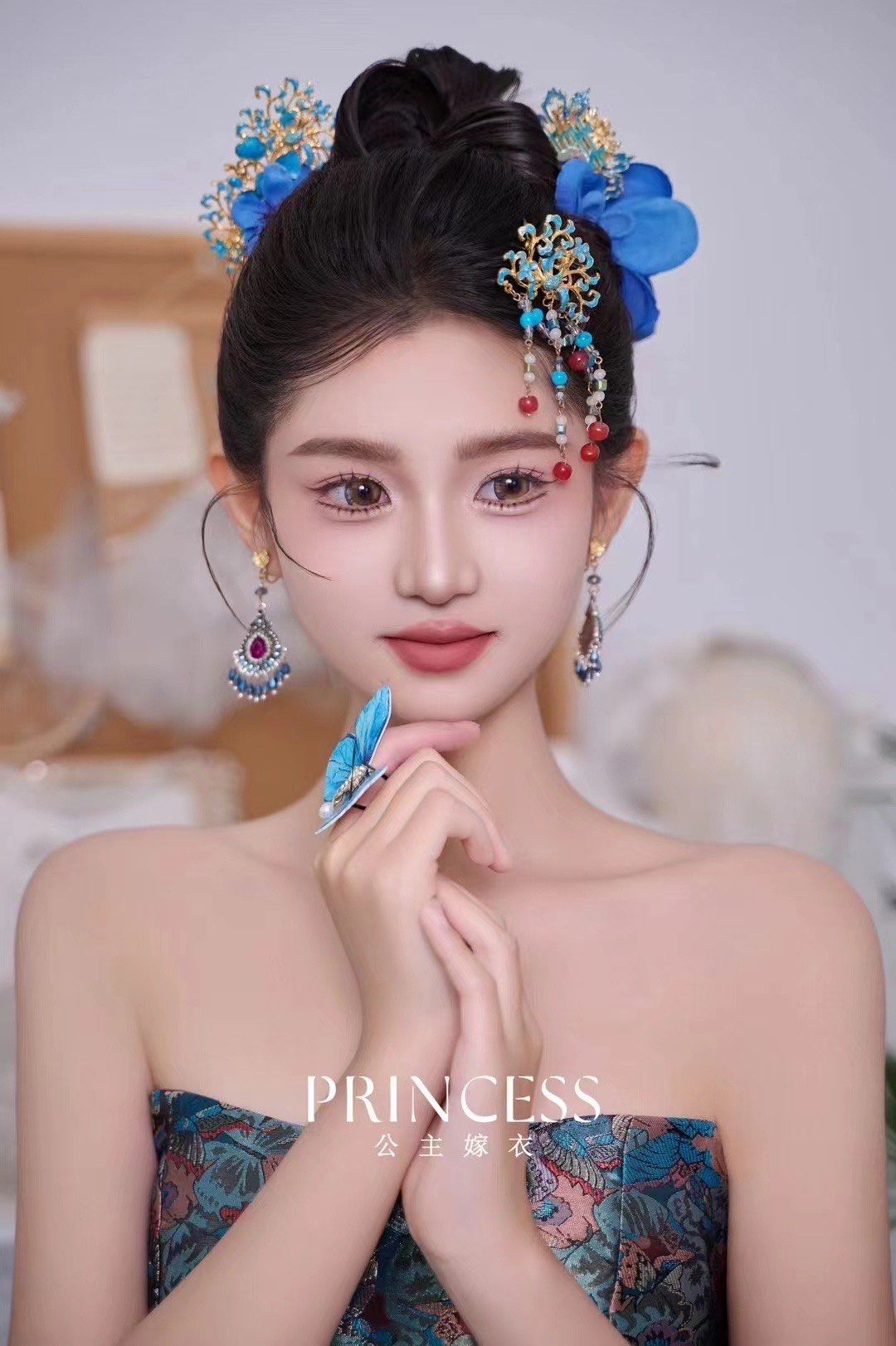 美学遇到蝴蝶蓝03
一股浓浓的生命力扑面而来
#运子老师作品