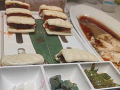 -老周家酱卤猪蹄私房菜(克拉玛依西街店)