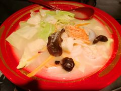 豚骨海鲜拉面-一心豚拉面烧肉(世纪汇店)
