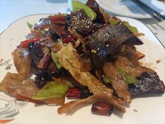 香蕉牛肉-聚友斋(陶瓷琉璃馆水晶街店)