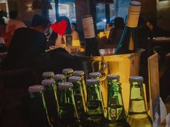-FOUR PLAY BAR