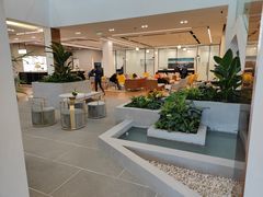 -上海宝宁宝马4S店