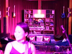 -The Penthouse酒吧