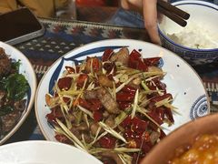 -蜗牛小馆醉乡民谣云南菜(惠新西里店)