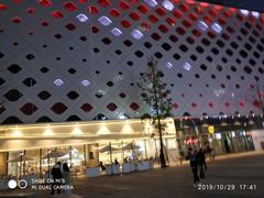 -宝龙城(杭州滨江店)
