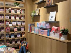 -覔书店(壹方城店)