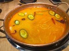 -洱火云南酸菜牛肉火锅(石景山当代商城店)
