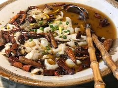 -佬麻雀·新湘菜(珠海金发购物中心店)