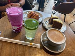 火龙果厚椰酷酸奶-Wagas沃歌斯(合生汇店)