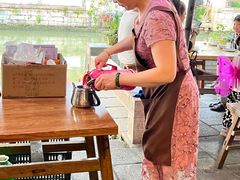 -唔呶喔哩酒家(生产街店)