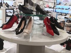 -云柏鞋业(十里堡店)