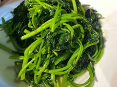 清炒地瓜叶-驿舍·民國老营房院子私房菜(白市驿店)