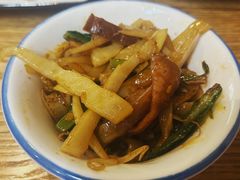 -牛八宝桂林米粉(八里庄店)