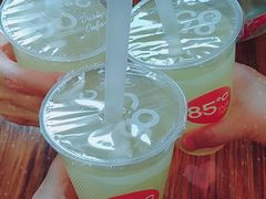 蜂蜜柚子茶-85度C(生甜甜圈研究工坊·上海松江人民北路店)
