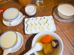 -周大娘牛乳(旧寨古村总店)