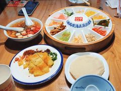 -怪噜范·老贵阳街头名小吃(汇金星力城店)