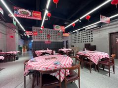 -洪霞餐馆·川菜·鲜货现炒(两江春城店)