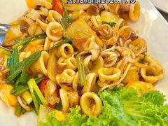 -拉威海鲜市场