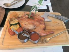 -ins森林童话餐厅coffee&bistro