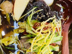 -服务大楼冷面(延大店)