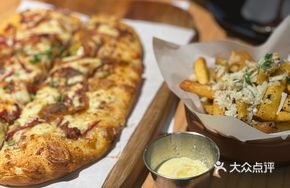 Spanish Chorizo Cheese Pizza