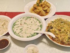 -吴记酱骨炖菜馆(西大直街店)