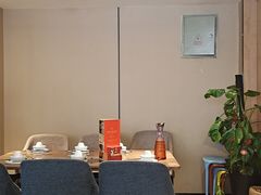 -有红鸡毛店·川菜(建设路店)