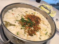 -德林酸菜鱼火锅(南丹店)