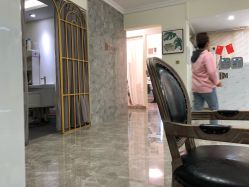 -BM SALON