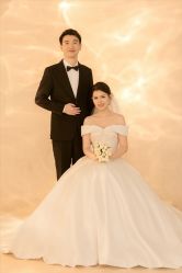 -挪娅婚纱摄影皇家会所