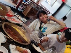 -小天鹅火锅·一线江景洪鼎旗舰店(洪崖洞店)