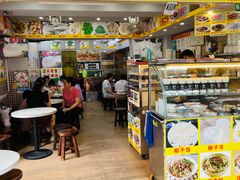 -太婆抱罗粉…海南特色小吃(一市场店)