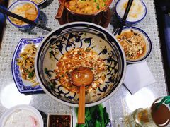 -蜗牛小馆醉乡民谣云南菜(惠新西里店)