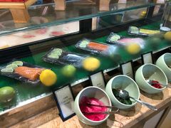 -大中华希尔顿酒店-念自助餐·嗨啤·小龙虾