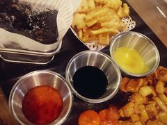 -炸鸡情侣韩式料理(中央大街店)