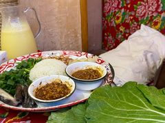 -闯关东东北农家菜(崂山石老人店)