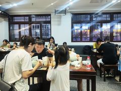-蟹上黄·蟹黄面·江南糖水(人民广场店)