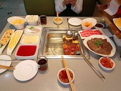 -海底捞火锅(杭州滨江九宜城店)