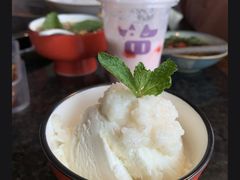 -三个四川人火锅(华联商厦店)