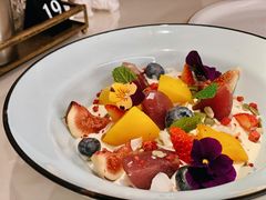 自制麦片鲜果酸奶-阿妮叶李(光谷世界城店)