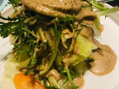 牛油果蔬菜沙拉-雀蓝川菜(奥体广场店)