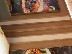 -百春原湖南牛肉粉(百联世纪店)