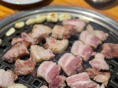 -唯成•韩国炭火烤肉 유성고기