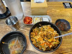 -吴草鸡爪오초닭발韩食堂(融恒盈嘉中心店)
