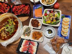 -龙巢盱眙龙虾·牛蛙·烧烤宵夜(八卦岭店)