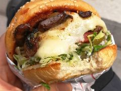 -The Habit Burger Grill 哈比特汉堡(爱琴海店)