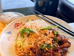 -大头虾越式风味餐厅(光明广场店)