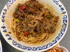 -梅溪·小伙子干挑面(安吉总店)