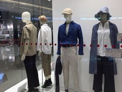 -优衣库(青岛万象城店)
